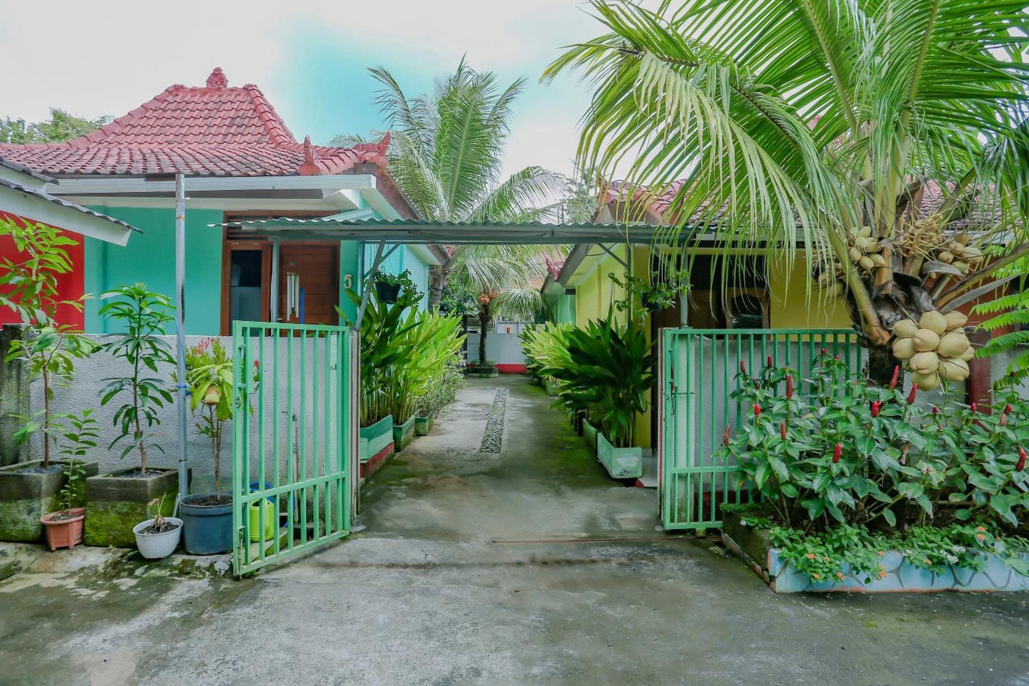 Oyo Life 90301 Hidden Village Uluwatu Jimbaran  Exterior photo